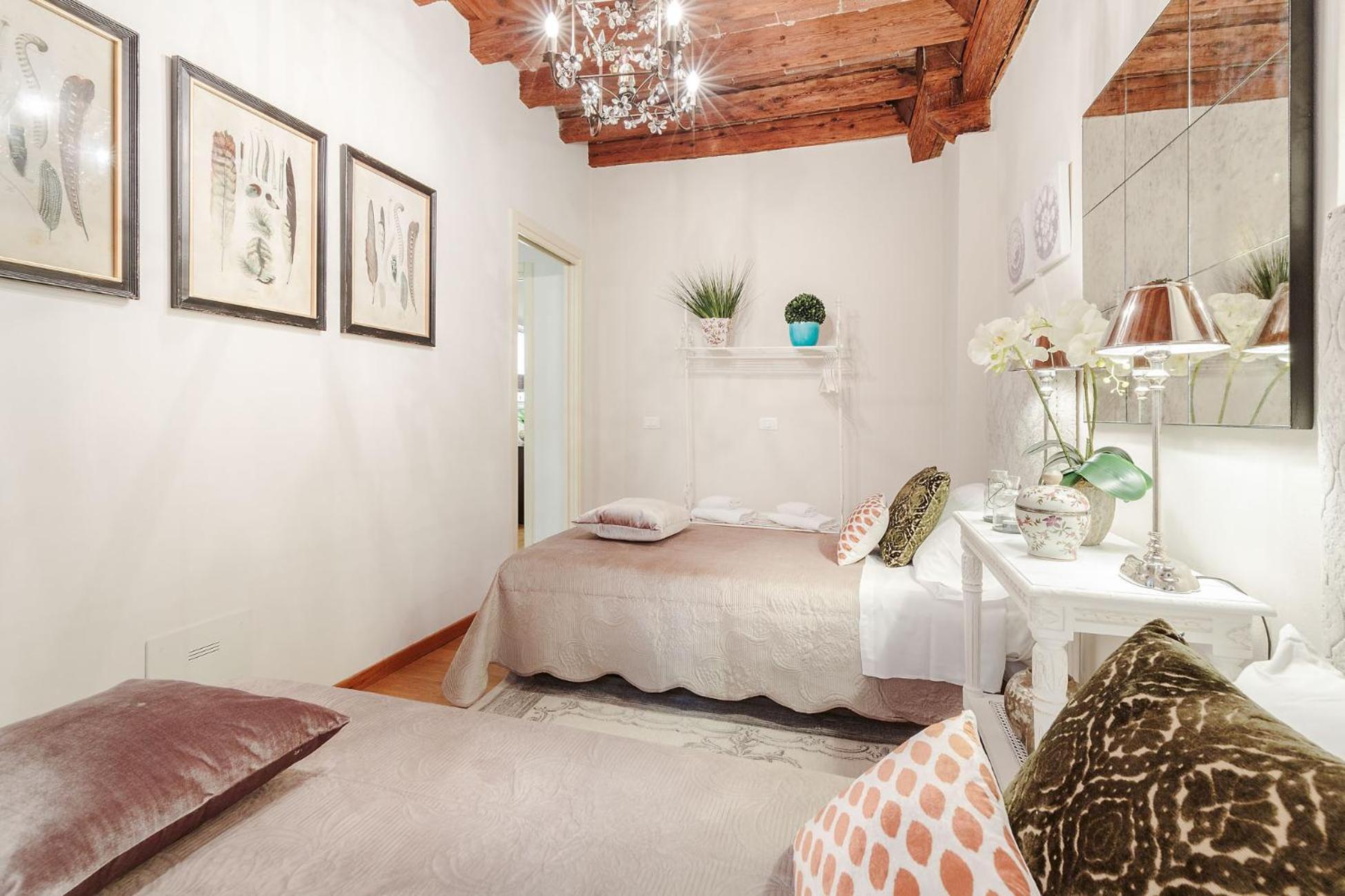 Apartamento Casa Arias Lucca Exterior foto